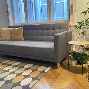  Apartament Downtown W18